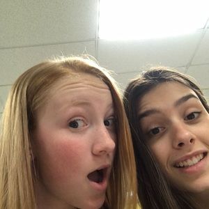 Meet your Posher, Alyson